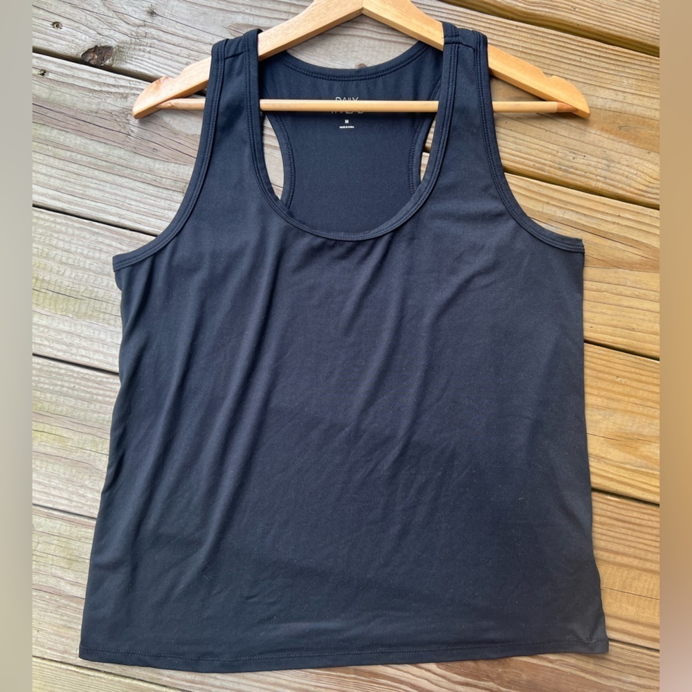 Daily Thread Classic Black Racerback Tank Top - women medium